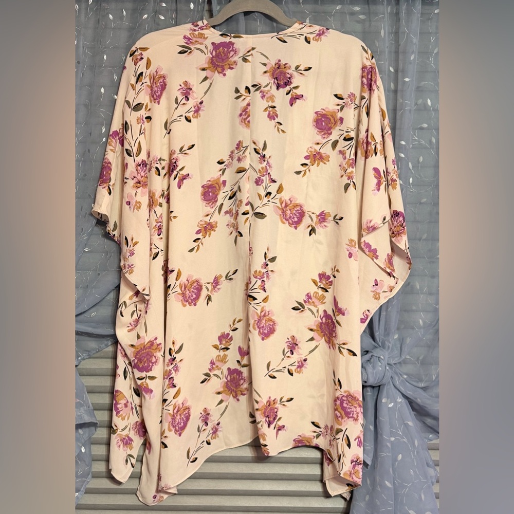Maurices Floral Kimono Cardigan - Picture 4 of 6